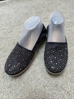 White Mountain Black Crystal-Embellished Slip-On Women's Flats size 7.5
